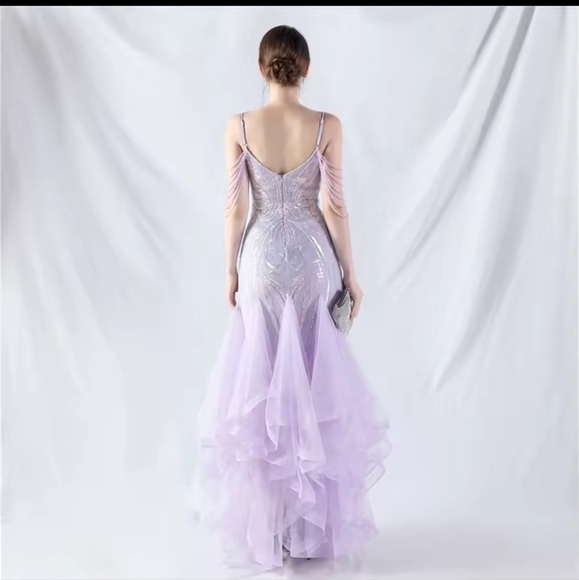 Purple, V Neck, Abstract Print, Ostrich Feathers, Tulle, Mermaid Gown - Picture 15 of 15